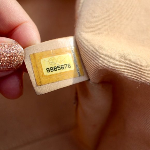 Auth CHANEL Caviar Gold Chain Shopping Tote Bag - Picture 5 of 16